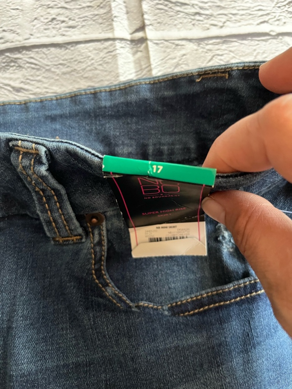 NEW no boudaries Indigo Distressed Denim Mini Skirt - Picture 2 of 7
